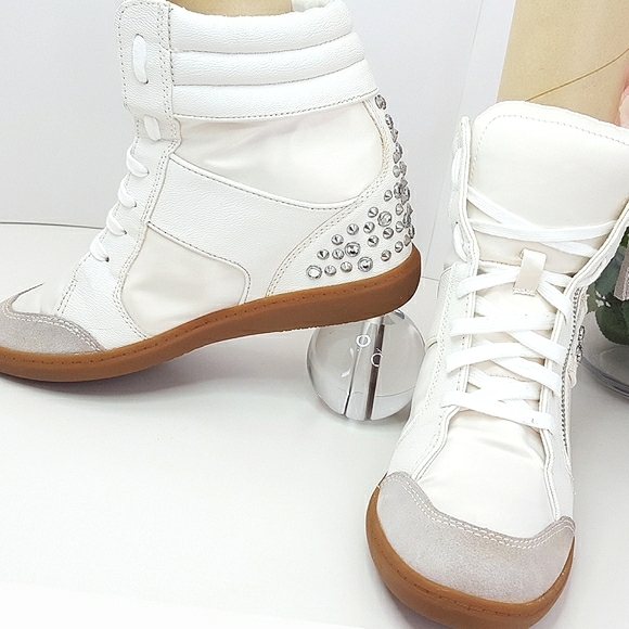 90s ALDO💗High Top White Sneaker| Studded Rhinestones - Picture 3 of 12
